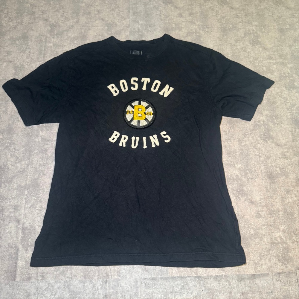 CCM Boston Bruins NHL T-Shirt Mens Large Black Distressed Graphic Tee Hockey